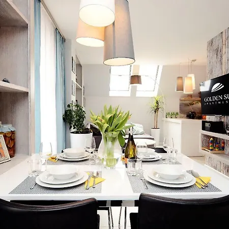 Appartamento Apartament Kapitanski- 100m Od Plazy *