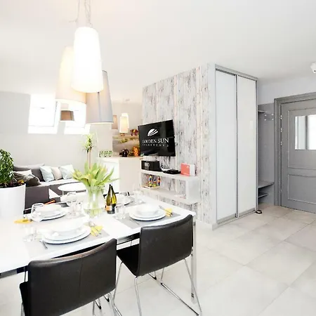 Appartamento Apartament Kapitanski- 100m Od Plazy *