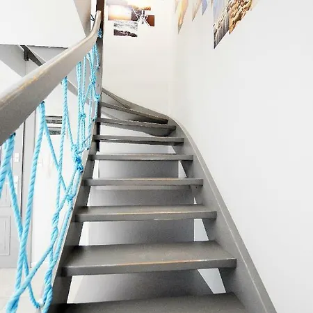 Appartamento Apartament Kapitanski- 100m Od Plazy *