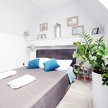 Appartamento Apartament Kapitanski- 100m Od Plazy